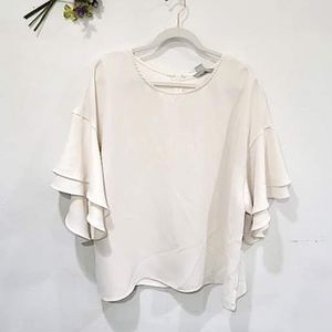 ▫️cream ruffle blouse▫️